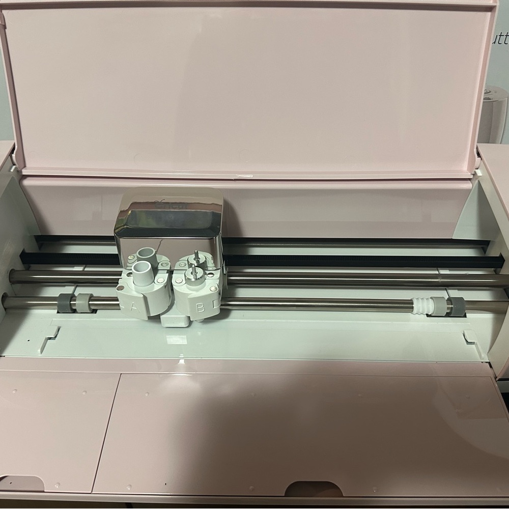 Cricut and Heatpress Lot - see details!!!!!! - Picture 3 of 16